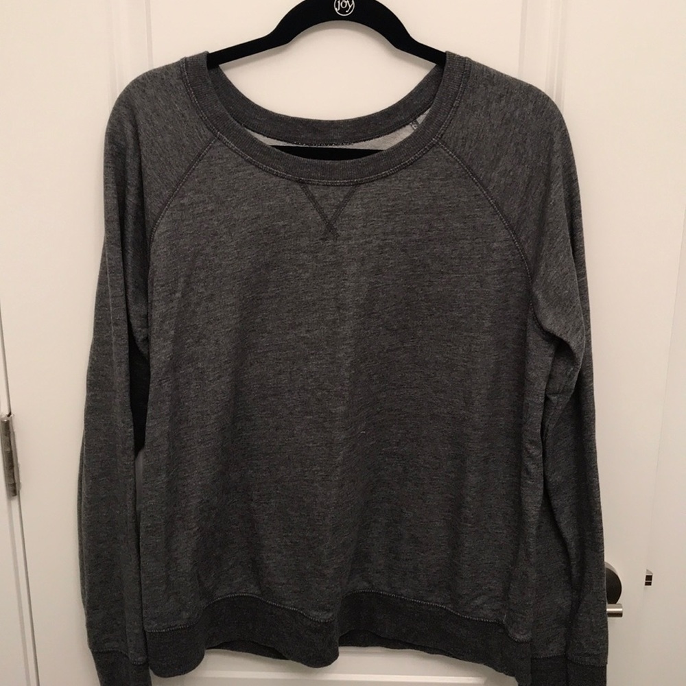 Old Navy grey crew neck sweatshirt